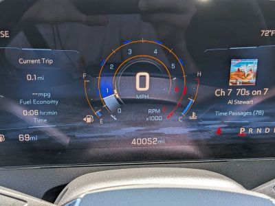 2025 Chevrolet Traverse - Photo 27