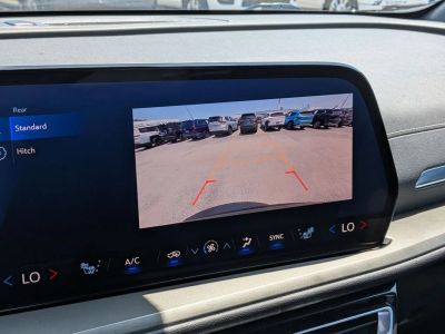 2025 Chevrolet Traverse - Photo 19