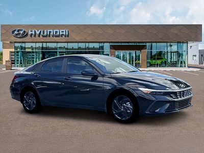 2026 Hyundai Elantra - Photo 10
