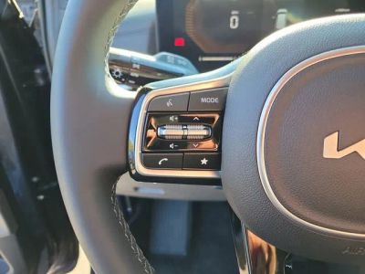 2026 Kia Carnival — photo 11 view
