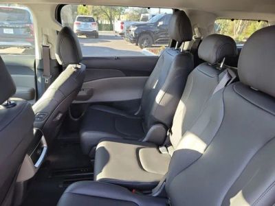 2026 Kia Carnival — photo 26 view