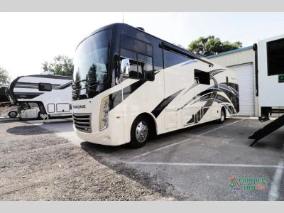 2022 Four Winds RV Hurricane - Photo 5