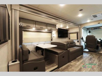 2022 Four Winds RV Hurricane - Photo 20