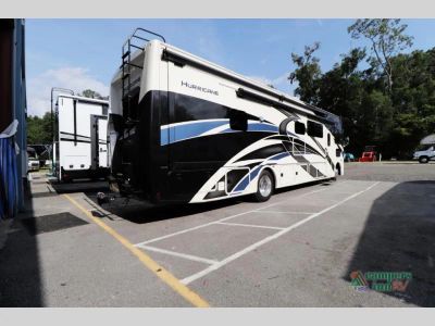 2022 Four Winds RV Hurricane - Photo 7