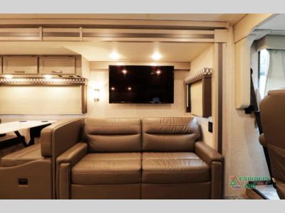 2022 Four Winds RV Hurricane - Photo 24