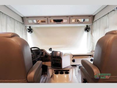 2022 Four Winds RV Hurricane - Photo 39