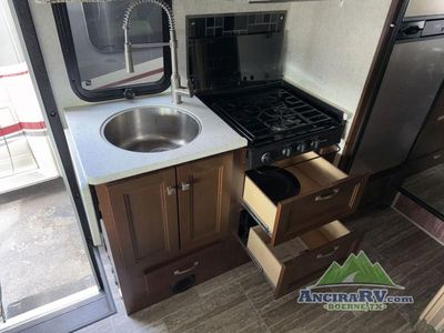 2018 Forest River RV Forester MBS - Photo 9