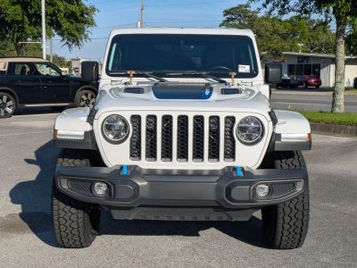 2022 Jeep Wrangler - Photo 8