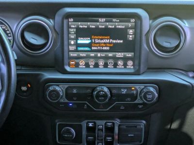 2022 Jeep Wrangler - Photo 23