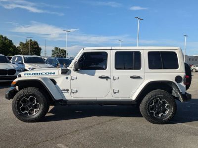 2022 Jeep Wrangler - Photo 2