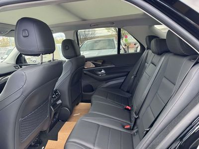 2026 Mercedes-Benz GLE — photo 30 view