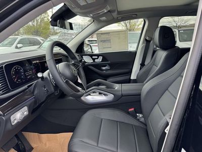 2026 Mercedes-Benz GLE — interior view
