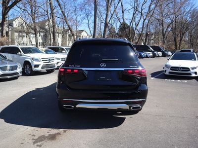 2025 Mercedes-Benz GLS - Photo 4
