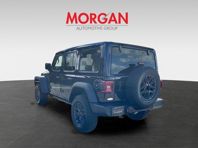 2026 Jeep Wrangler - Photo 4