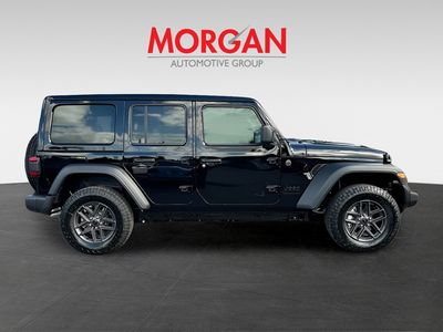 2026 Jeep Wrangler - Photo 8