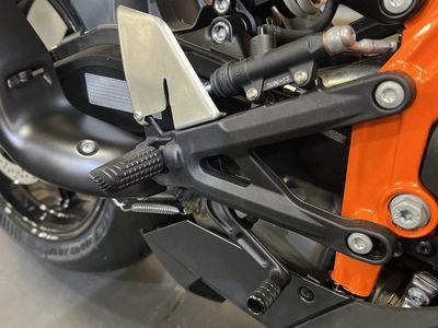 2026 KTM 990 RC R - Photo 17