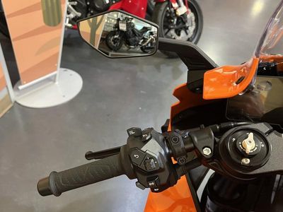 2026 KTM 990 RC R - Photo 7