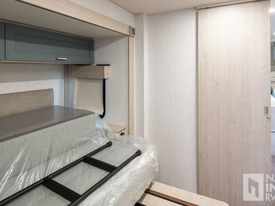 2027 Winnebago Sunflyer - Photo 13