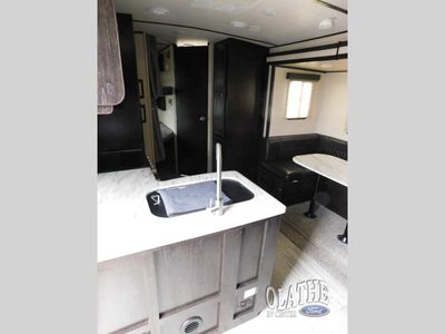 2021 Coachmen RV Spirit Ultra Lite - Photo 12