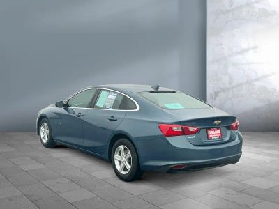 2024 Chevrolet Malibu — interior view