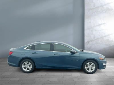 2024 Chevrolet Malibu — photo 7 view