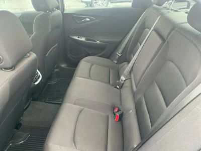 2024 Chevrolet Malibu — photo 16 view
