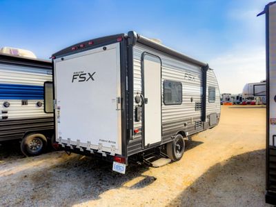 2019 Forest River RV Salem FSX - Photo 9