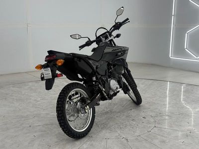 2026 Yamaha WR125R - Photo 8