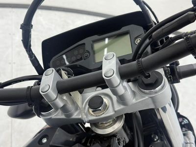 2026 Yamaha WR125R - Photo 9