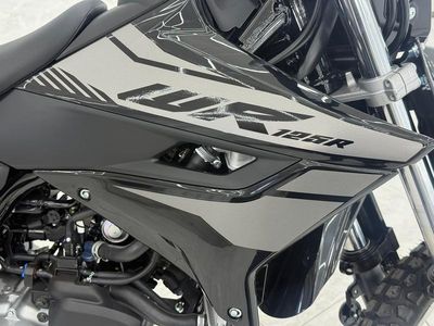 2026 Yamaha WR125R - Photo 11
