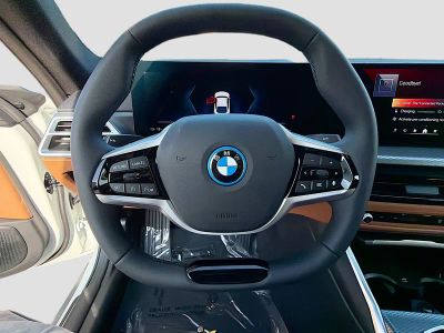 2026 BMW i4 — photo 40 view