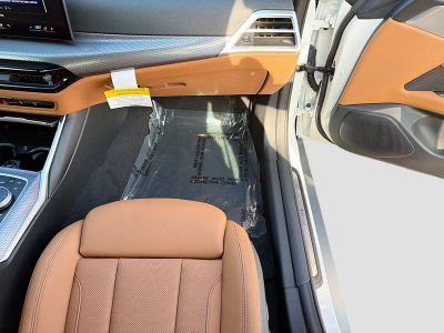 2026 BMW i4 — photo 18 view