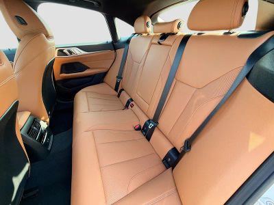 2026 BMW i4 — photo 21 view