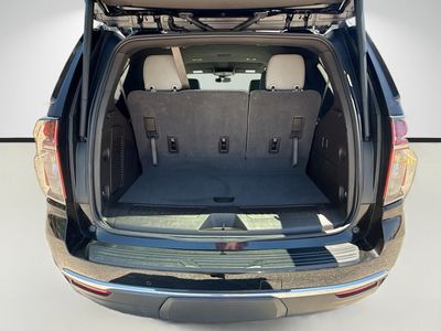 2024 Chevrolet Tahoe - Photo 12