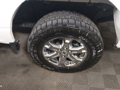 2023 Ford F-150 — photo 10 view