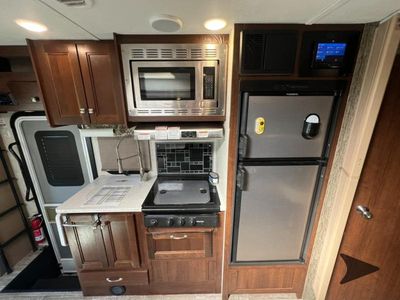 2018 Forest River RV Forester MBS - Photo 19