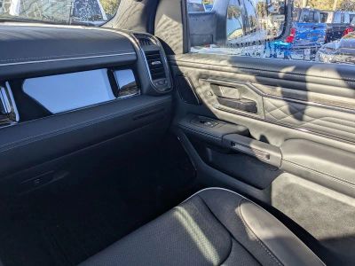 2026 Ram 1500 — photo 18 view