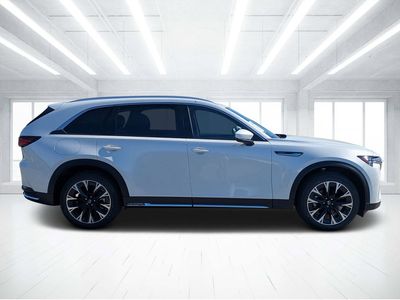 2026 Mazda CX-90 PHEV - Photo 2