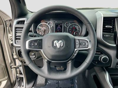 2025 Ram 1500 — photo 11 view