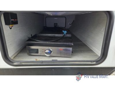 2025 Coachmen RV Apex Ultra-Lite - Photo 36