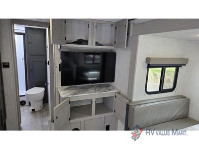 2025 Coachmen RV Apex Ultra-Lite - Photo 27