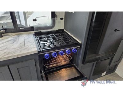 2025 Coachmen RV Apex Ultra-Lite - Photo 19