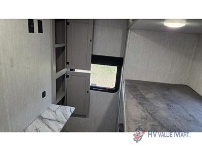 2025 Coachmen RV Apex Ultra-Lite - Photo 28
