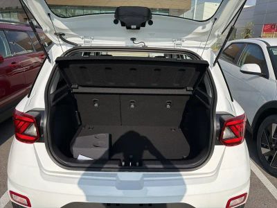 2026 Hyundai Venue - Photo 7