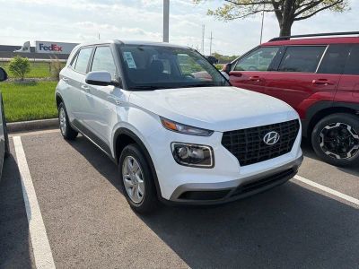2026 Hyundai Venue - Photo 4