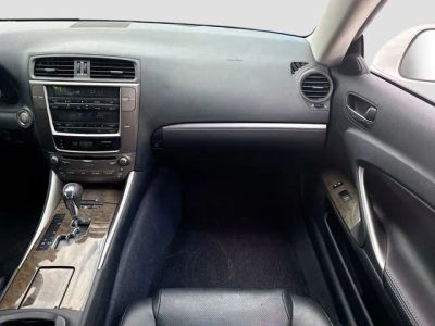2013 Lexus IS 250C — photo 16 view