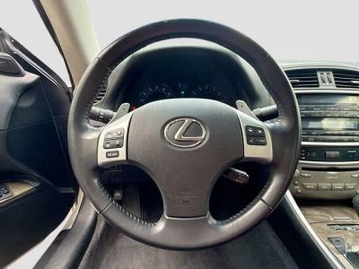 2013 Lexus IS 250C — photo 32 view
