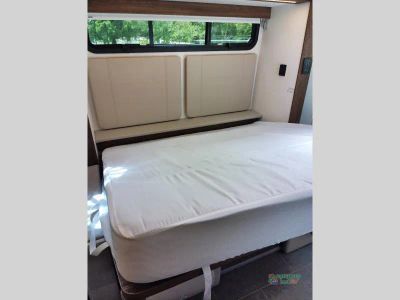 2025 Leisure Travel Unity — photo 27 view