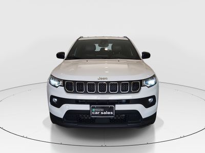 2024 Jeep Compass - Photo 2
