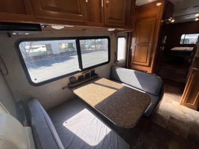 2018 Coachmen LEPRECHAUN - Photo 4